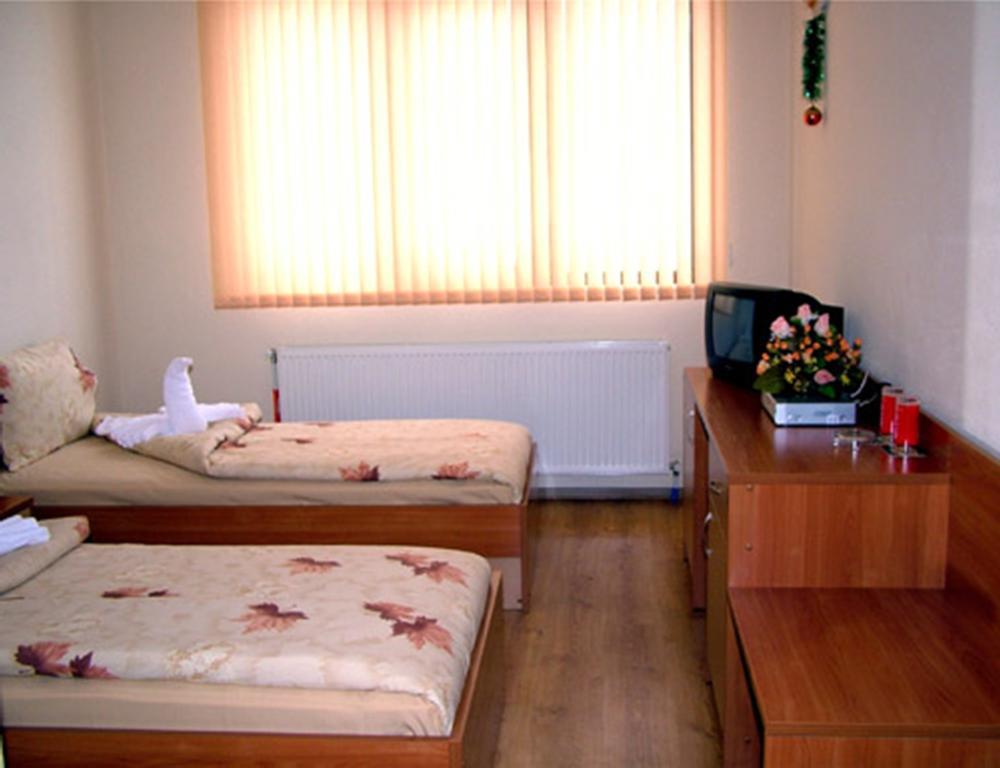 إيفايلوفغراد Family Hotel St. Constantine And Helena الغرفة الصورة