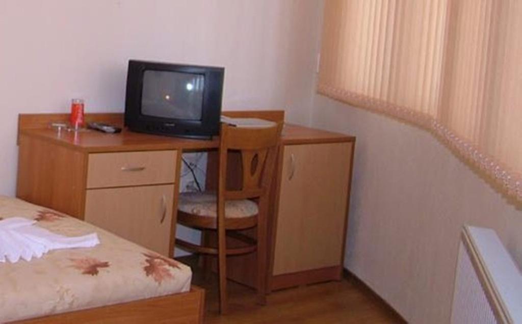 إيفايلوفغراد Family Hotel St. Constantine And Helena الغرفة الصورة