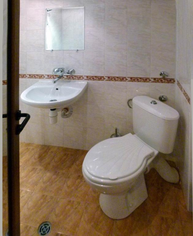 إيفايلوفغراد Family Hotel St. Constantine And Helena الغرفة الصورة